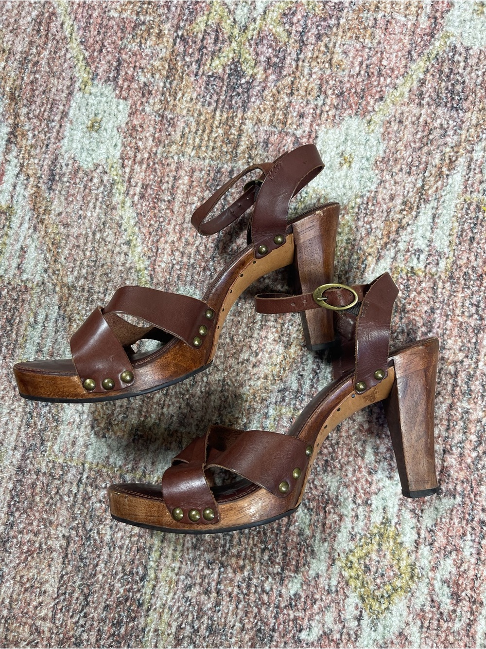 Frye Sophia Leather Wooden Heel Sandals Size 8